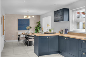 Photo 16- click for photo gallery